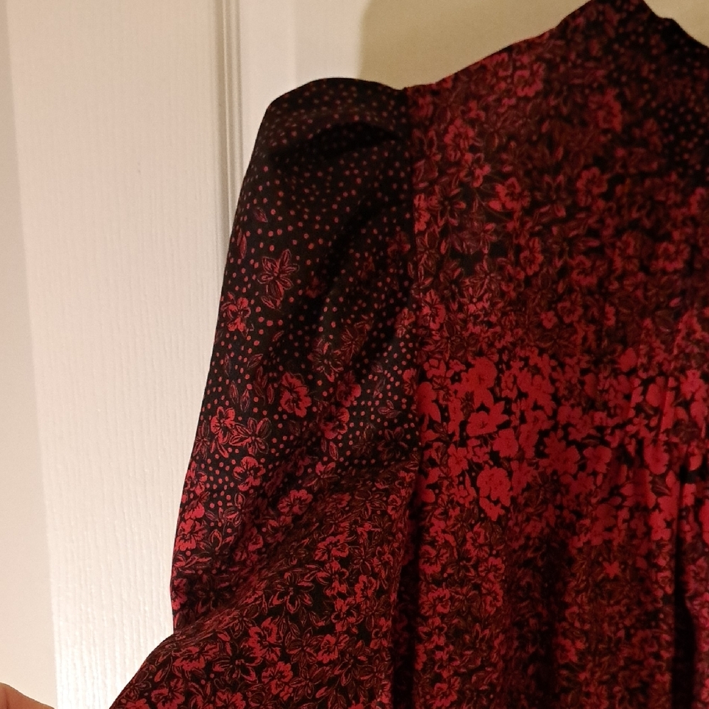 145 - Topshop Red and Black Floral Pattern Dress Or Top - Picture 4 of 10